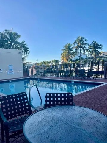 $285,000 | 2903 North Miami Beach Boulevard, Unit 1003, North Miami Beach, FL 33160