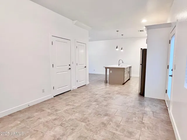 $2,395 | 3000 North 37th Street, Unit 6, Phoenix, AZ 85018