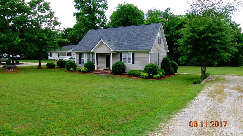 550 Calabash Road Clover, SC 29710 - Photo 2 of 17 Gallery Image 2