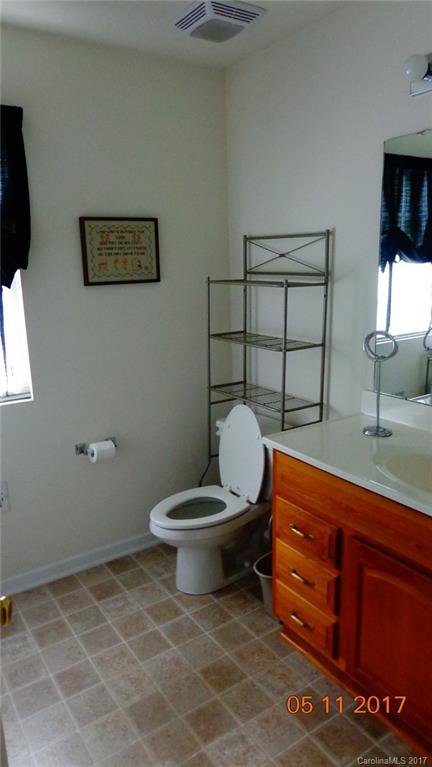 550 Calabash Road Clover, SC 29710 - Photo 12 of 17 Gallery Image 12