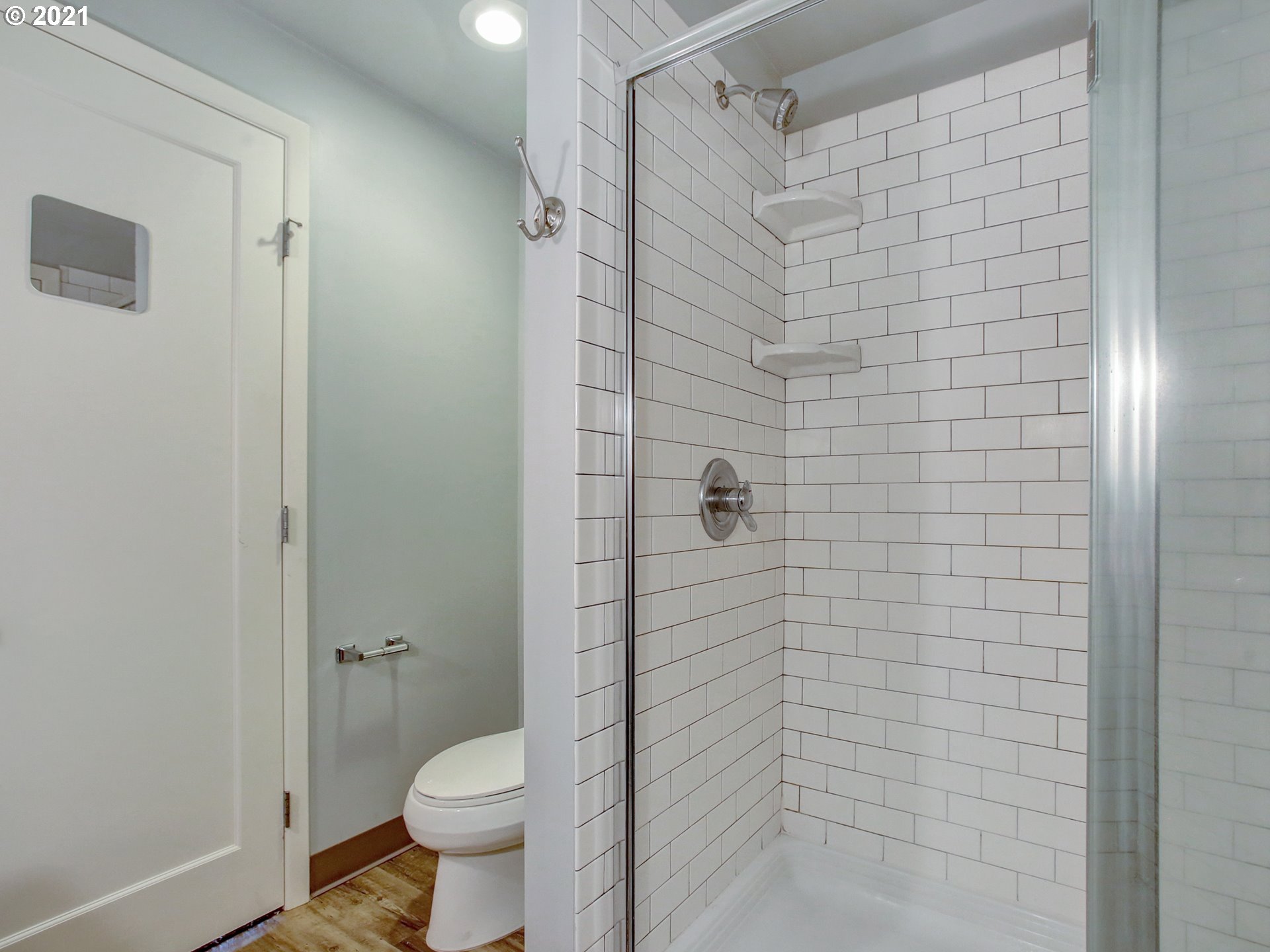 8250 Southwest Sorrento Road Beaverton, OR 97008 - Photo 18 of 32 Gallery Image 18