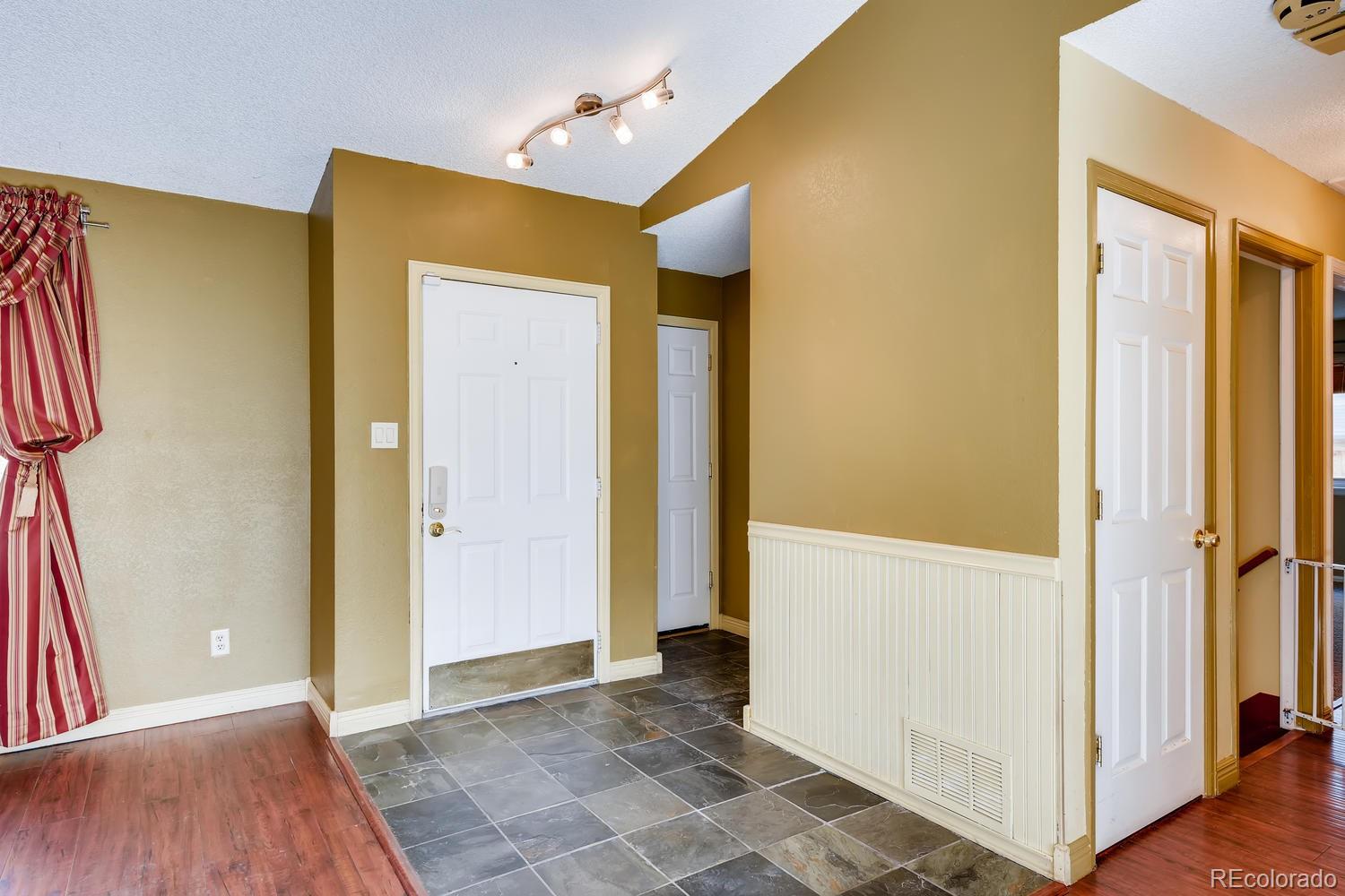 502 Southpark Road Highlands Ranch, CO 80126 - Photo 3 of 27 Gallery Image 3