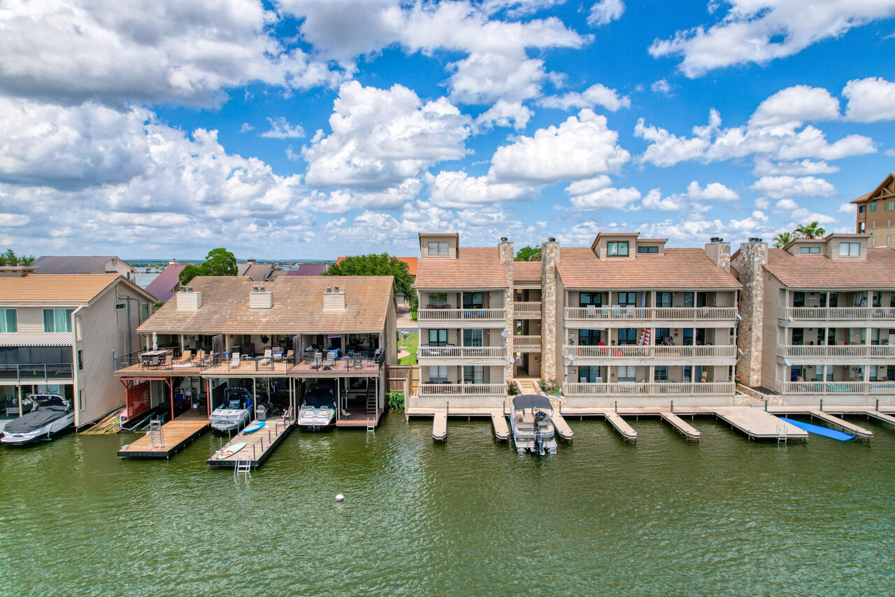 1100 The Cape Road, Unit 803 Horseshoe Bay, TX 78657 - Photo 3 of 31
