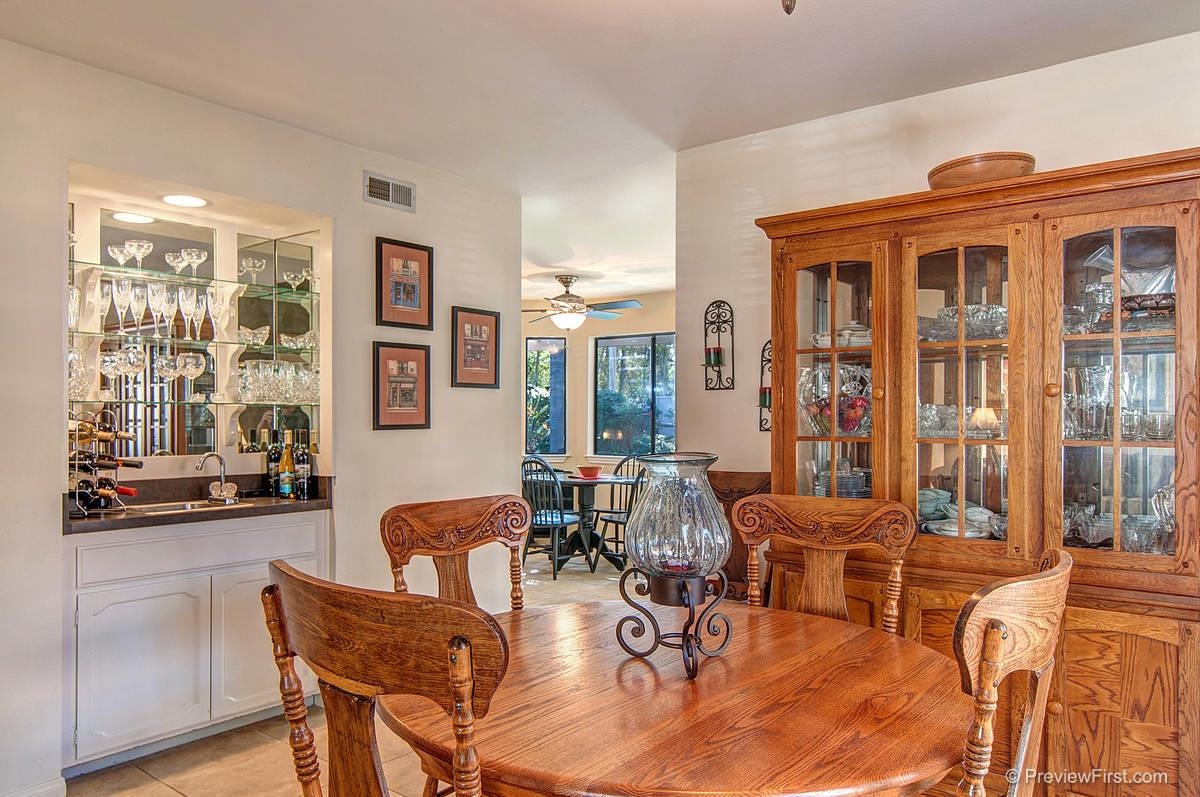 13193 Treecrest Street Poway, CA 92064 - Photo 7 of 25