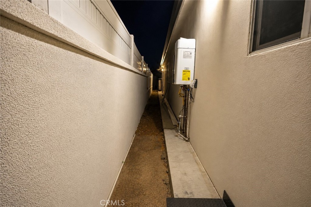 507 Bethany Road Burbank, CA 91504 - Photo 38 of 57 Gallery Image 38