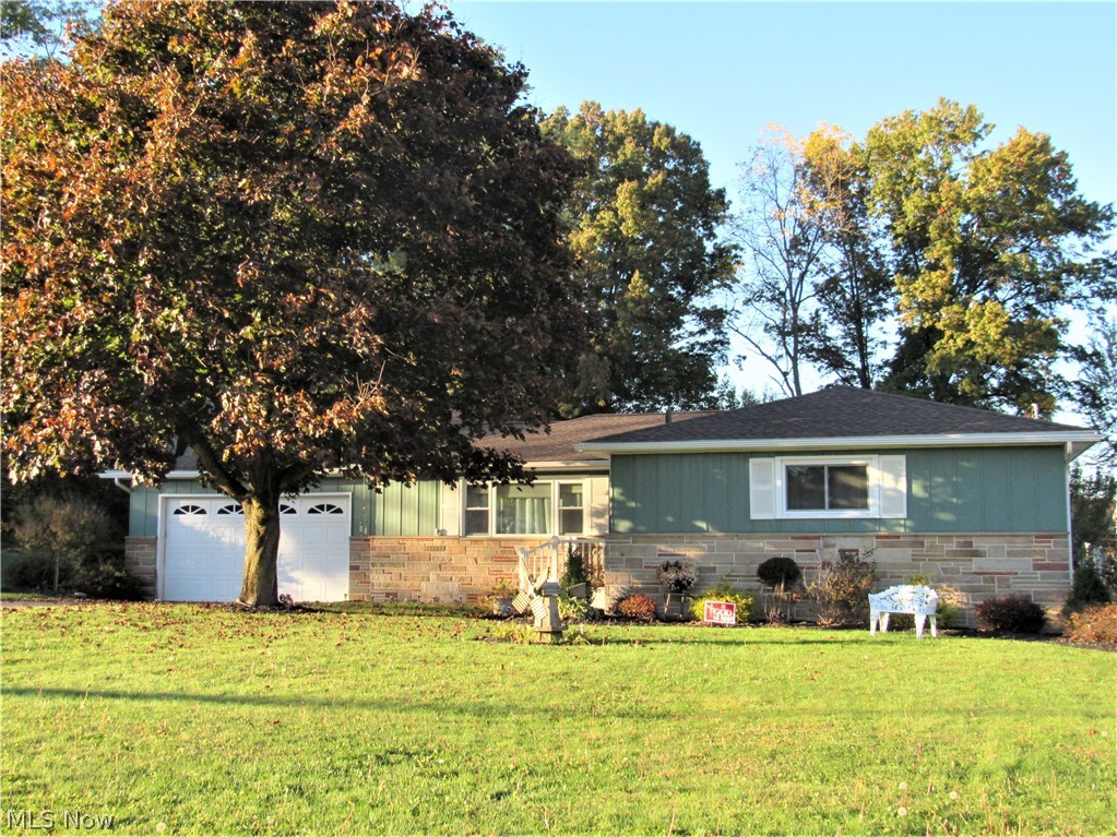 1855 Berna Road Akron, OH 44312 - Photo 2 of 35