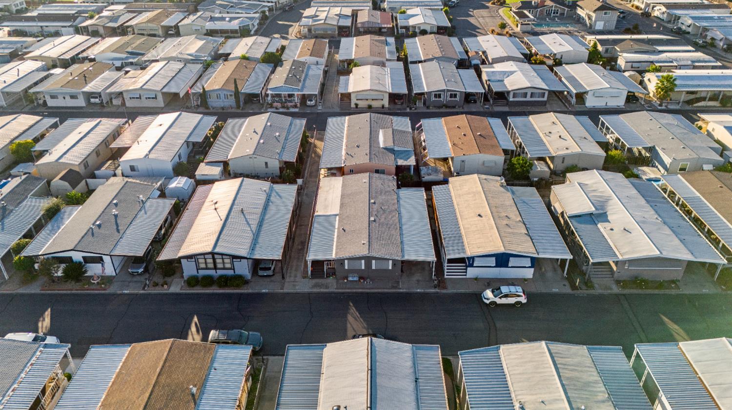 1400 North Tully Road, Unit 137 Turlock, CA 95380 - Photo 30 of 37 an aerial view of residential houses with outdoor space