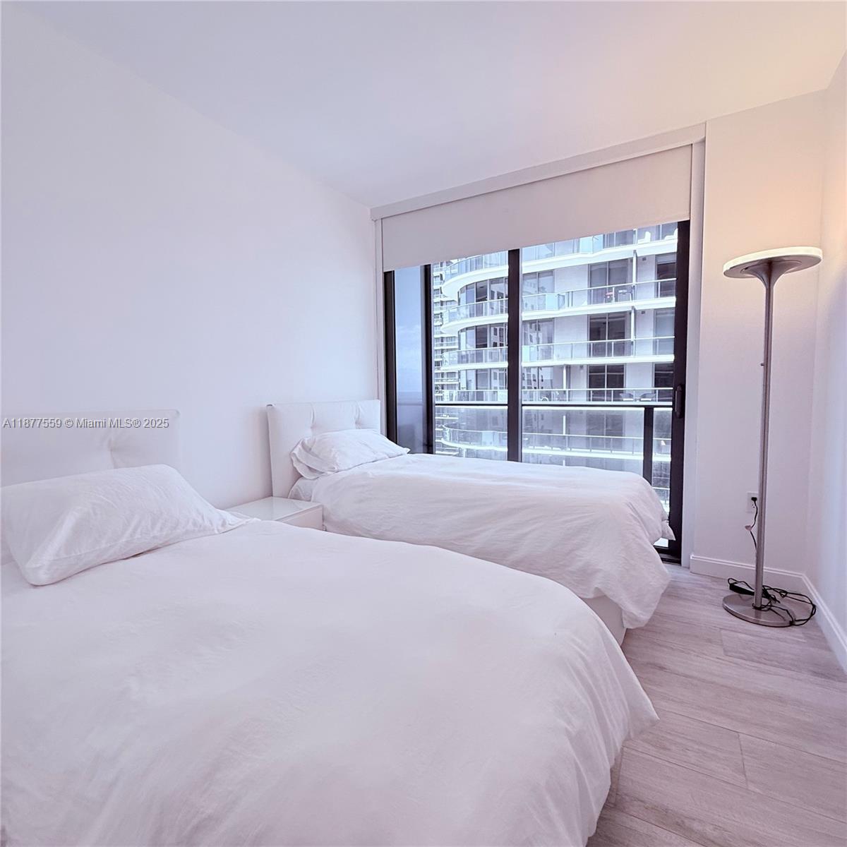 55 Southwest 9th Street, Unit 4003 Miami, FL 33130 - Photo 8 of 30