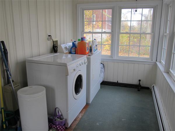 4 Standish Road Quincy, MA 02171 - Photo 6 of 17 Gallery Image 6