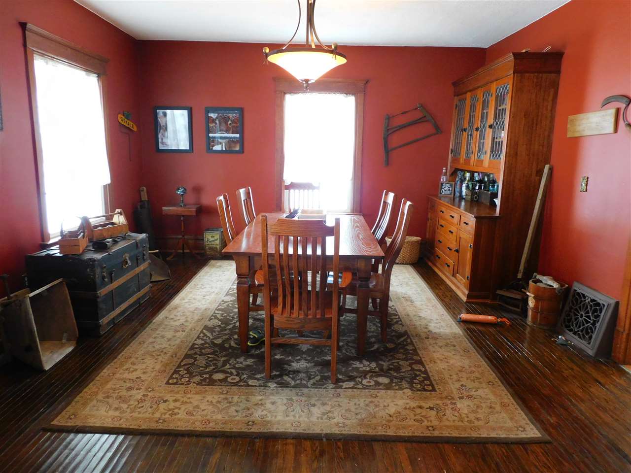 11669 Russellville Road Belvidere, IL 61008 - Photo 4 of 19 a view of a dining room with furniture