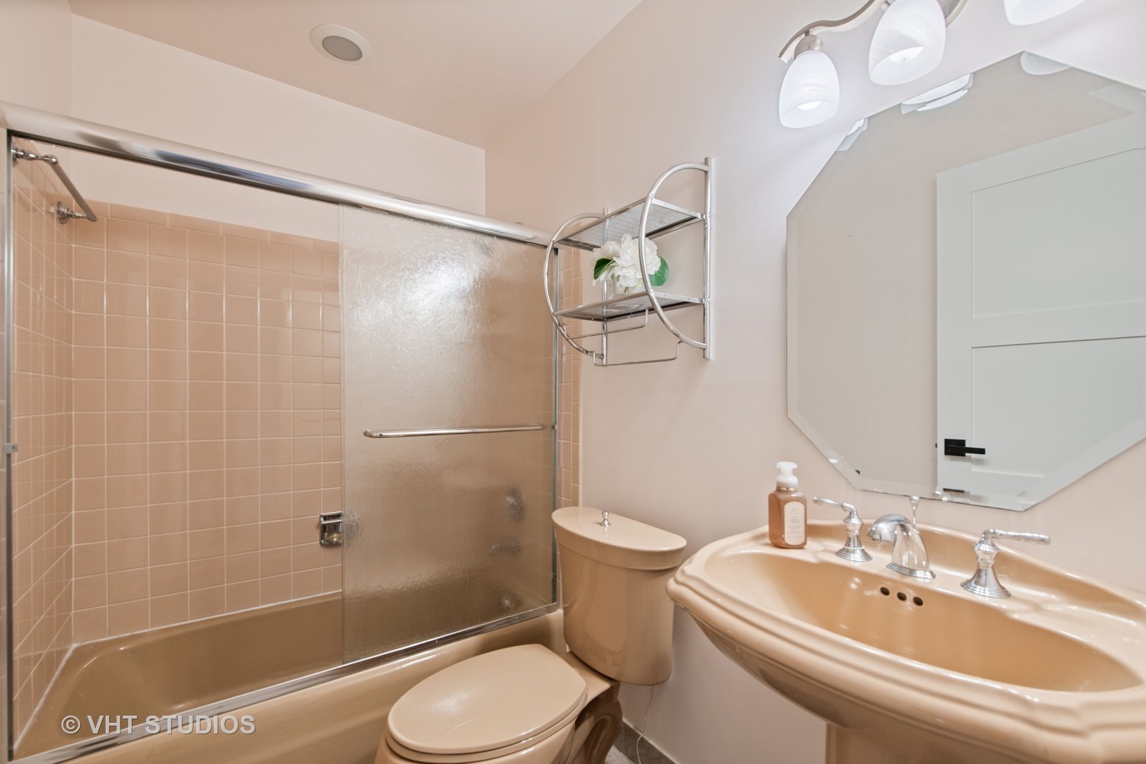 14 Portwine Road Willowbrook, IL 60527 - Photo 16 of 25 Gallery Image 16