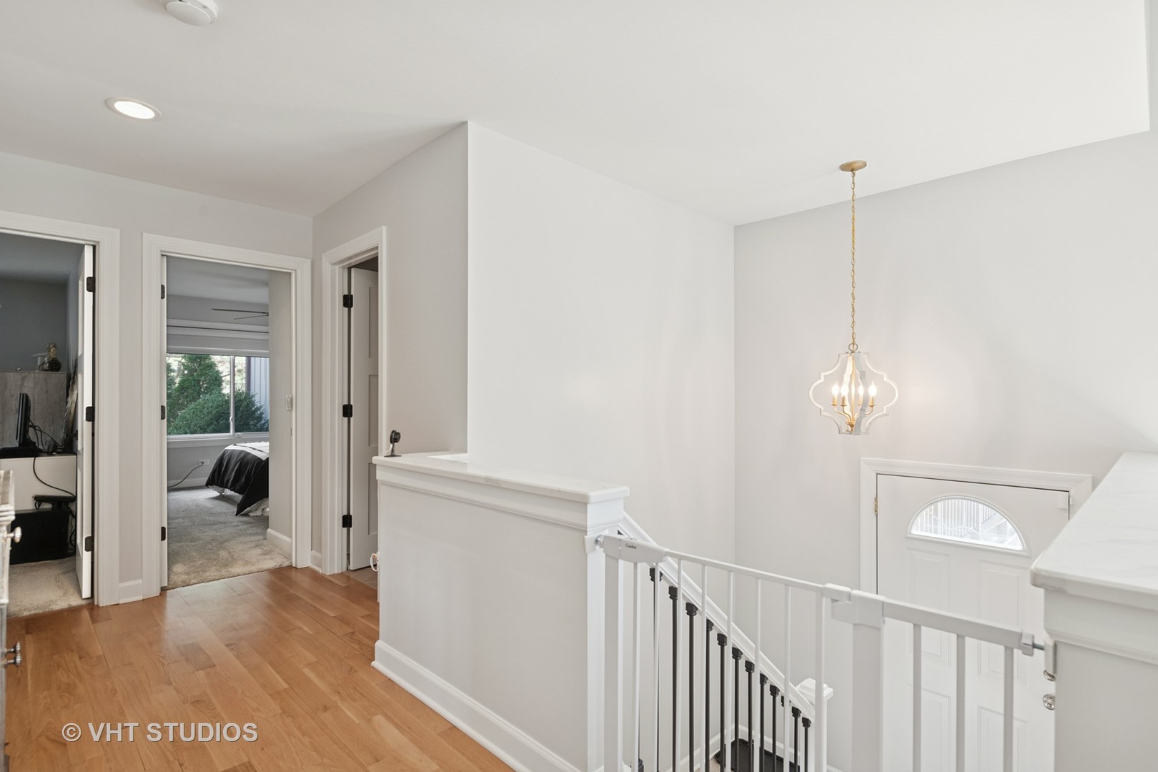 14 Portwine Road Willowbrook, IL 60527 - Photo 3 of 25 Gallery Image 3