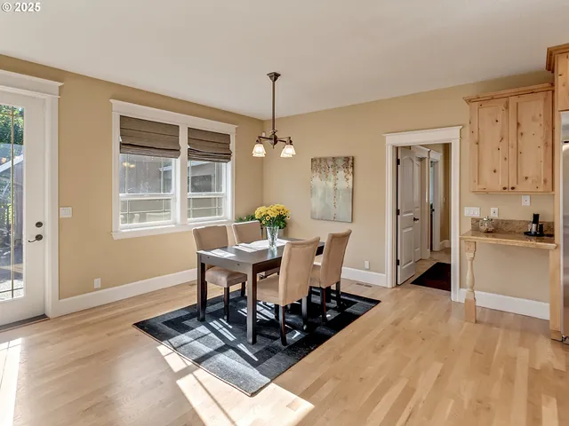 $1,745,000 | 37658 Highway 213, Mount Angel, OR 97362