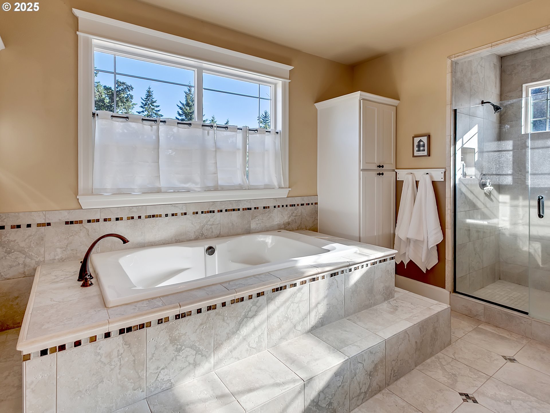 37658 Highway 213 Mount Angel, OR 97362 - Photo 18 of 43 Dining Room