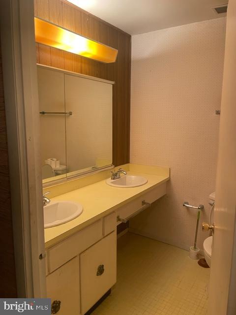 5214 West Running Brook Road Columbia, MD 21044 - Photo 28 of 56 Hall Full Bath