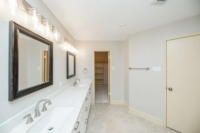 $2,200 | 13211 Rosstown Drive, Sugar Land, TX 77478