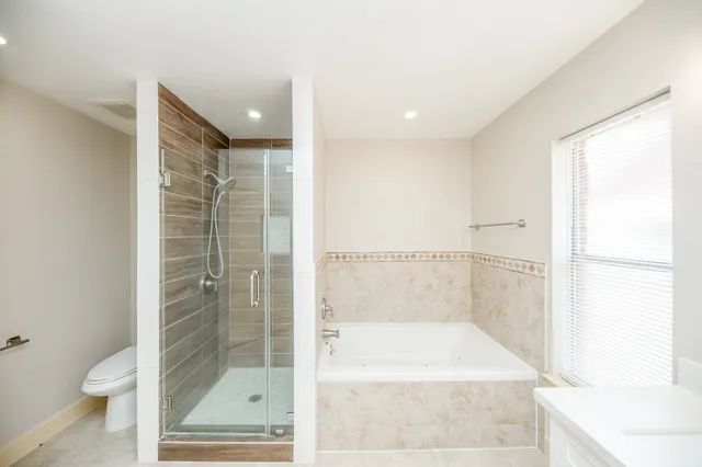 $2,200 | 13211 Rosstown Drive, Sugar Land, TX 77478