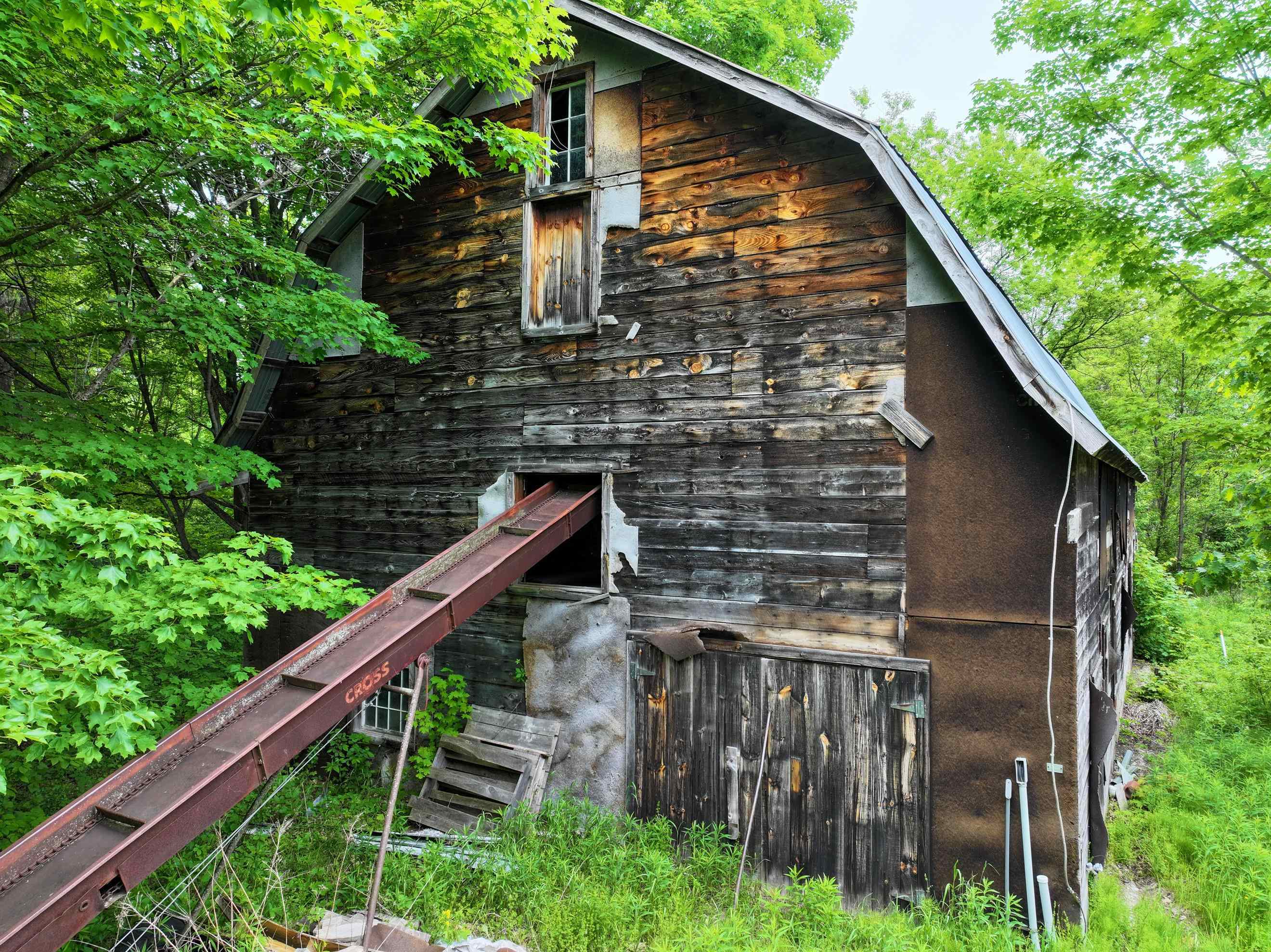 1519 Delong Road Cornwall, VT 05753 - Photo 10 of 28