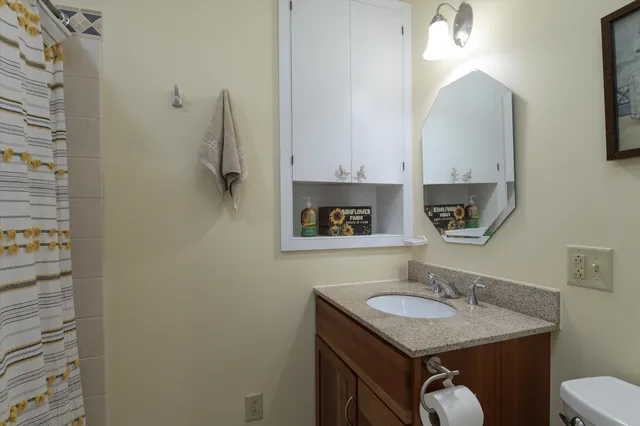 $419,000 | 2558 Old Stage Road, Benson, VT 05743