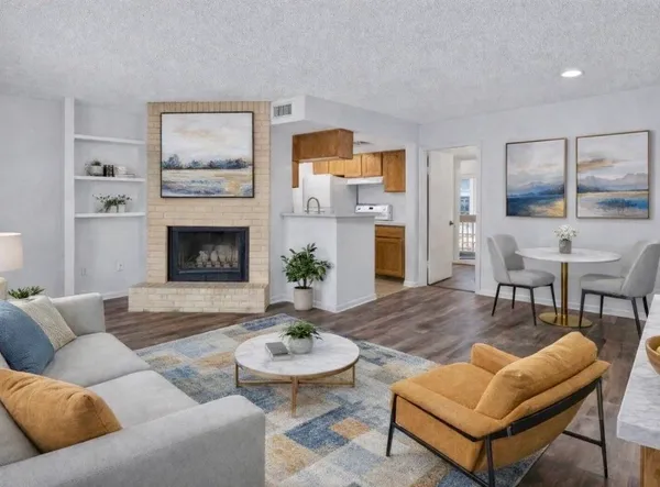 $59,900 | 3919 Fairmont Parkway, Unit 206, Pasadena, TX 77504