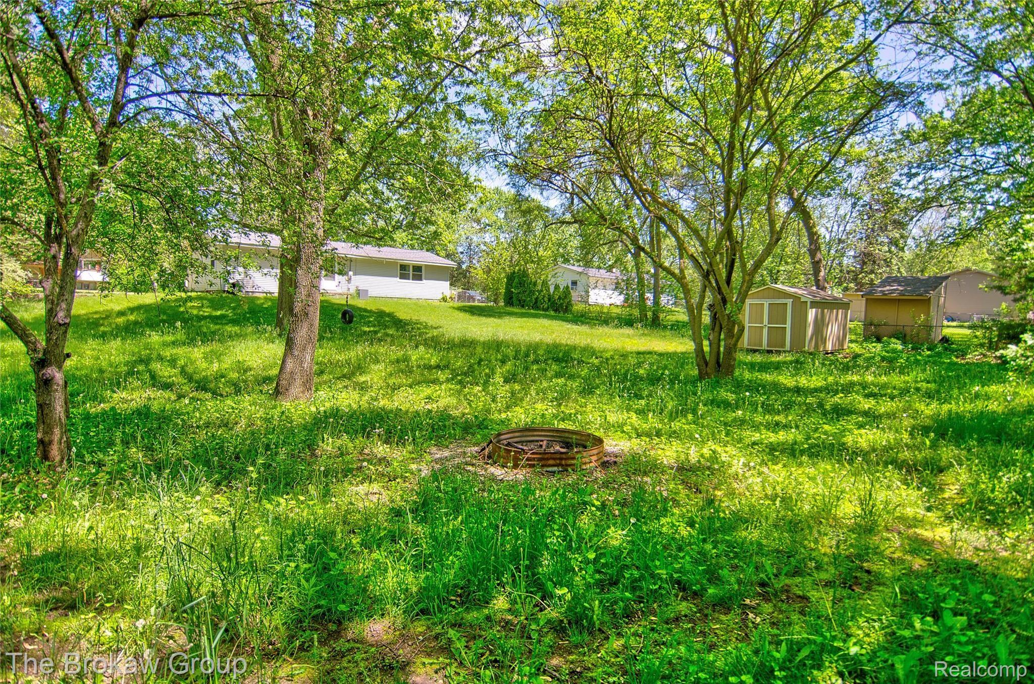 575 Fisher Road Highland, MI 48357 - Photo 30 of 36 _DSC0109_10_11.jpg