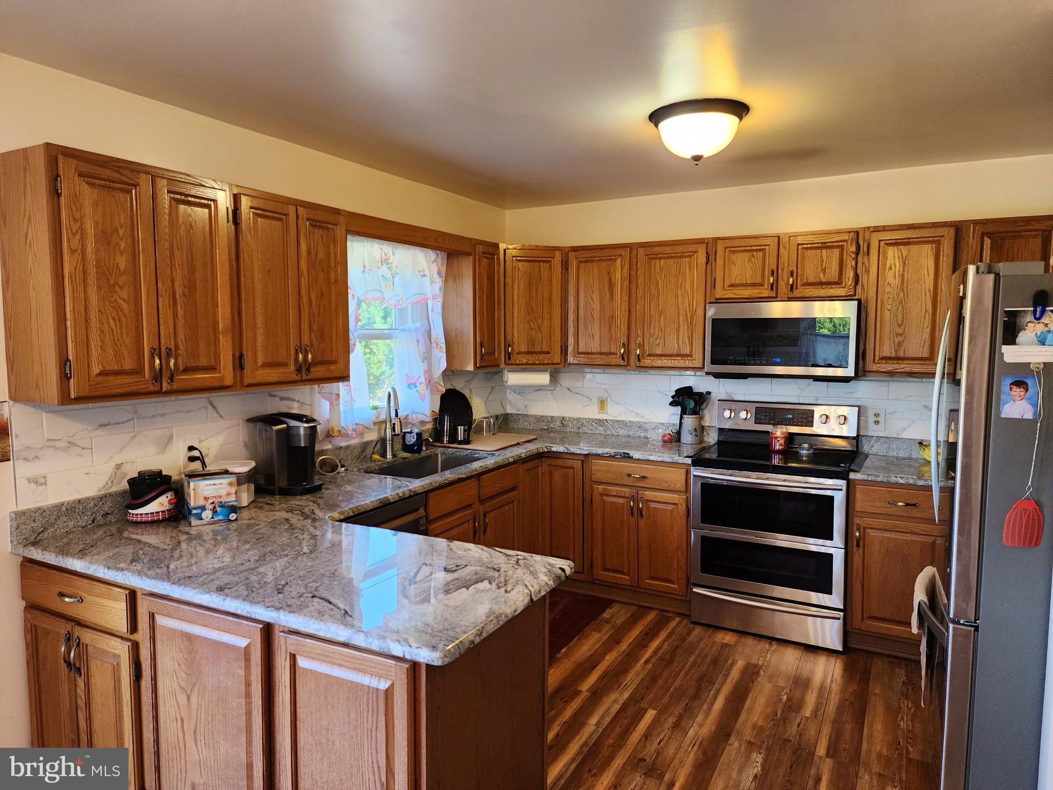 12407 Swain Road Little Orleans, MD 21766 - Photo 44 of 77 Granite Counters Stainless Steel Appliances