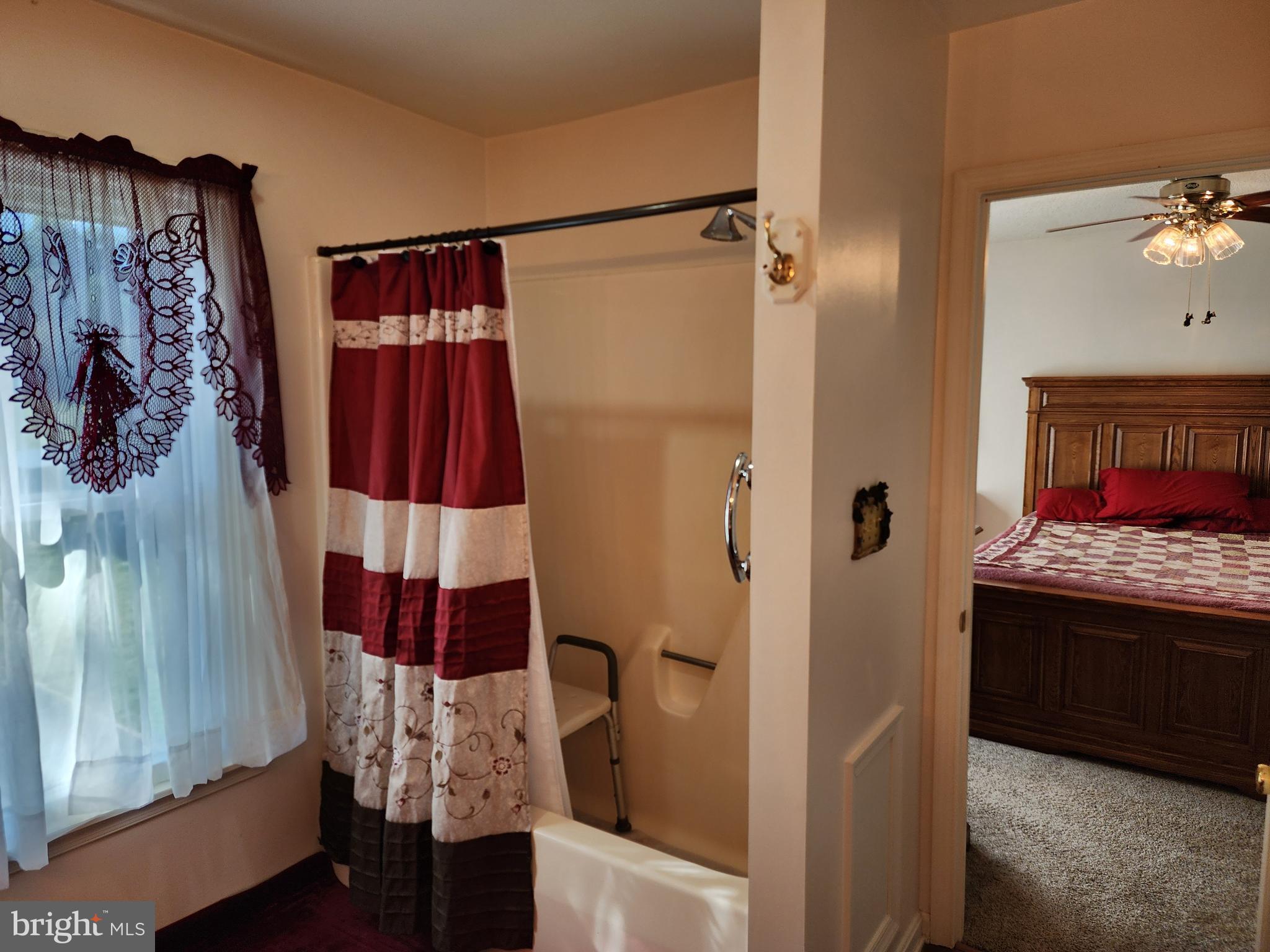 12407 Swain Road Little Orleans, MD 21766 - Photo 57 of 77 Primary Bedroom Bath