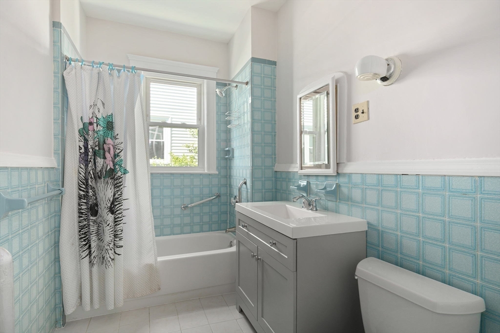 33-35 Westmore Road Boston, MA 02126 - Photo 15 of 24 Gallery Image 15