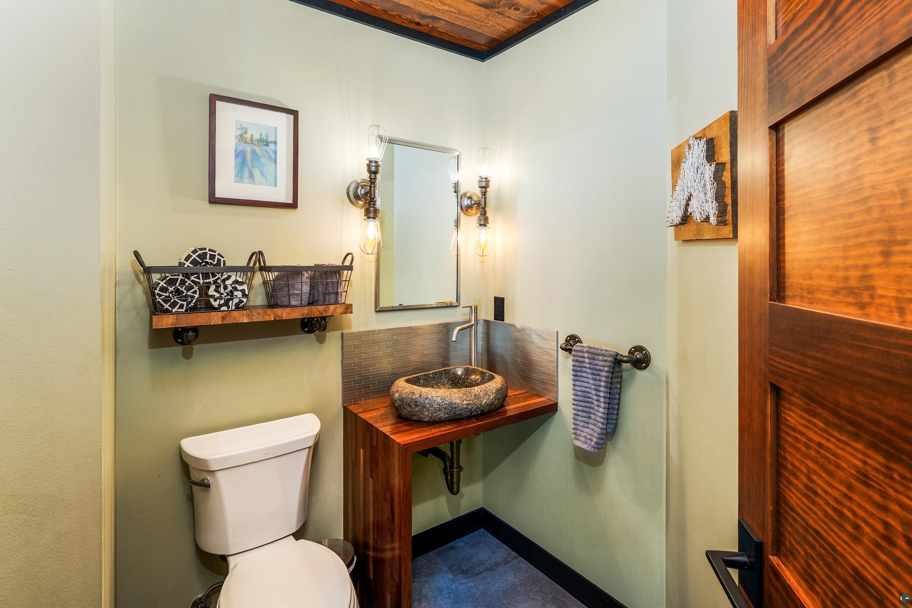 3515 Greysolon Road Duluth, MN 55804 - Photo 17 of 41