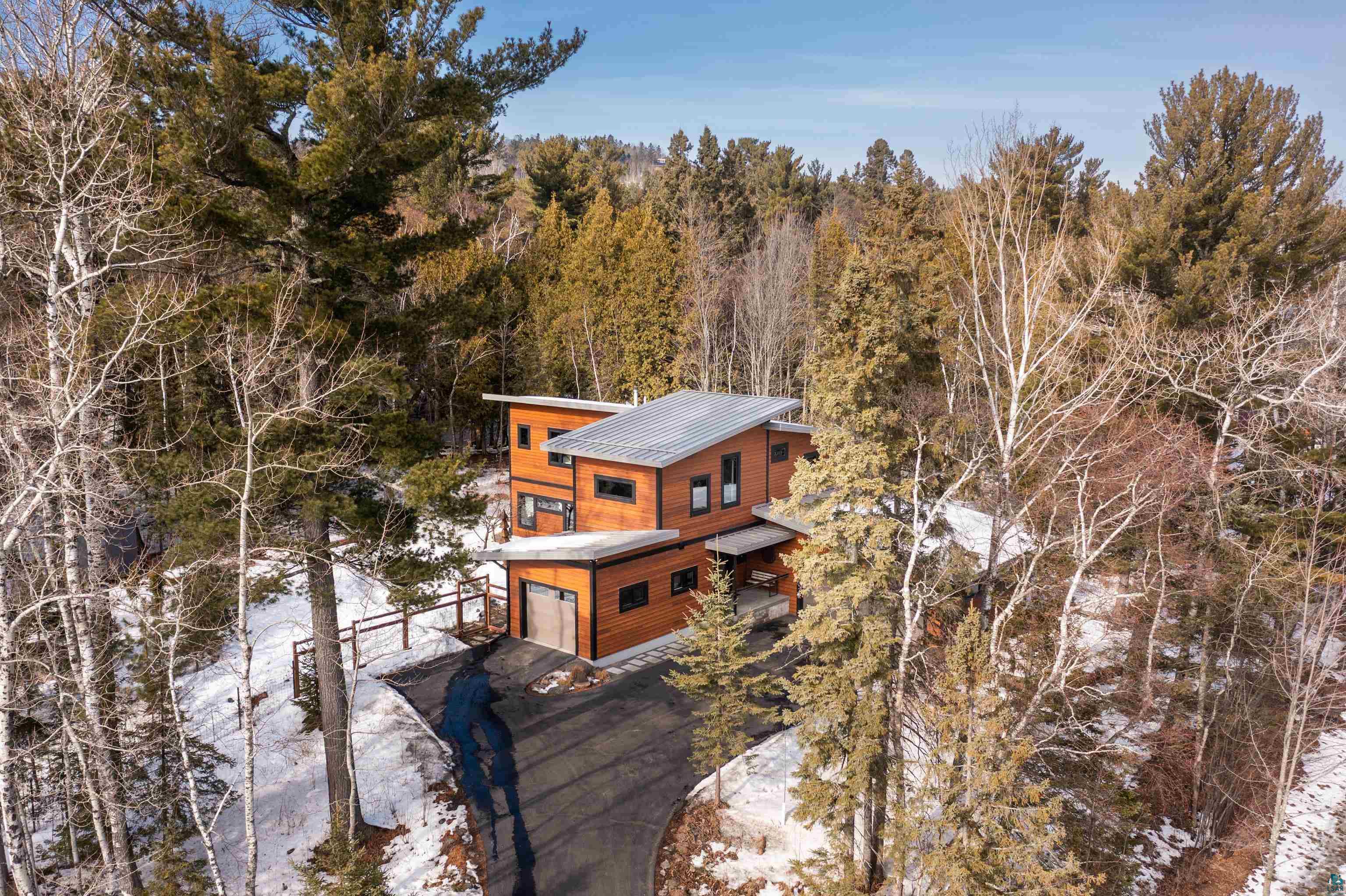 3515 Greysolon Road Duluth, MN 55804 - Photo 36 of 41