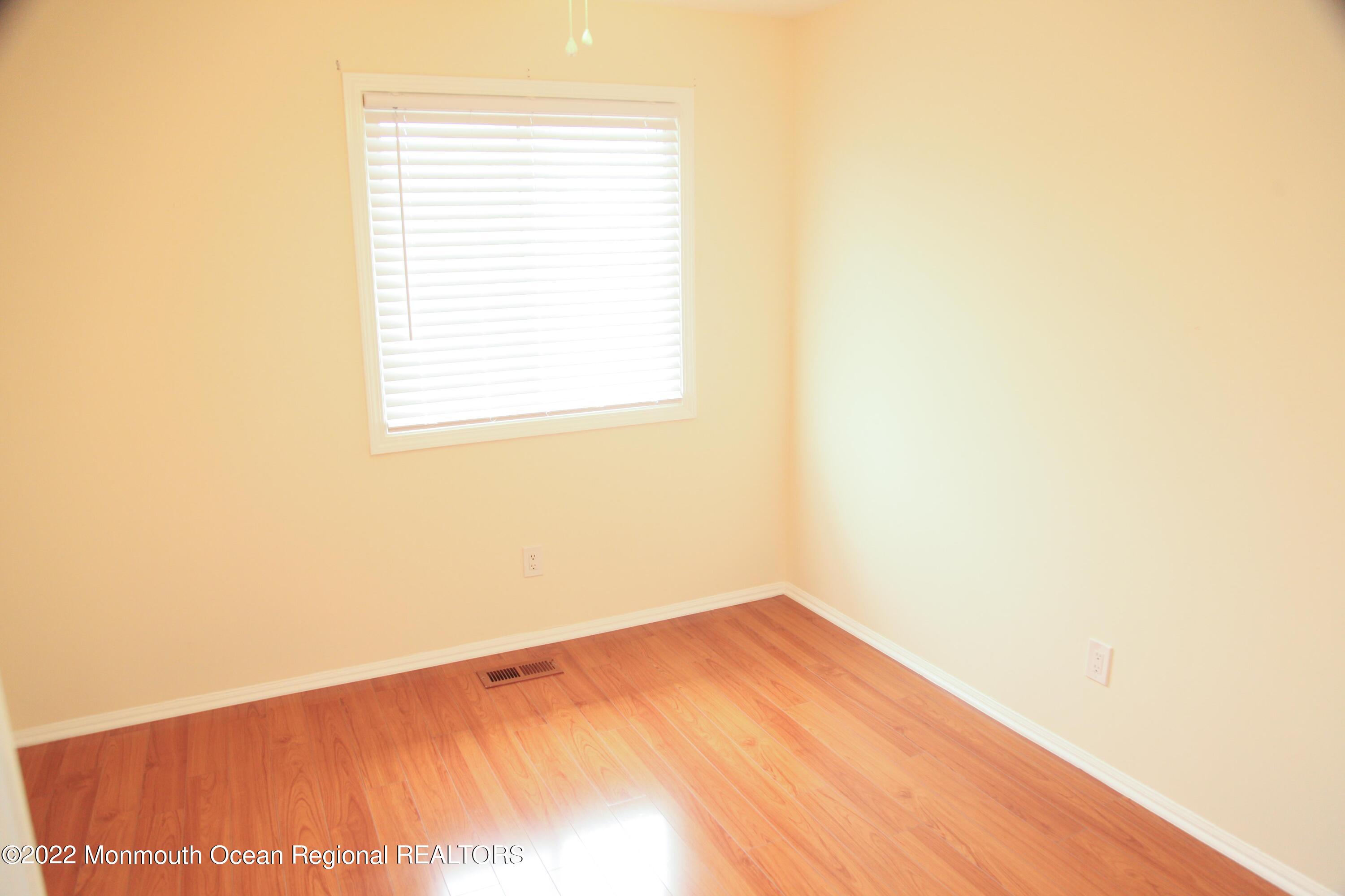 13 Jesse Road Howell, NJ 07731 - Photo 20 of 33 IMG_9179