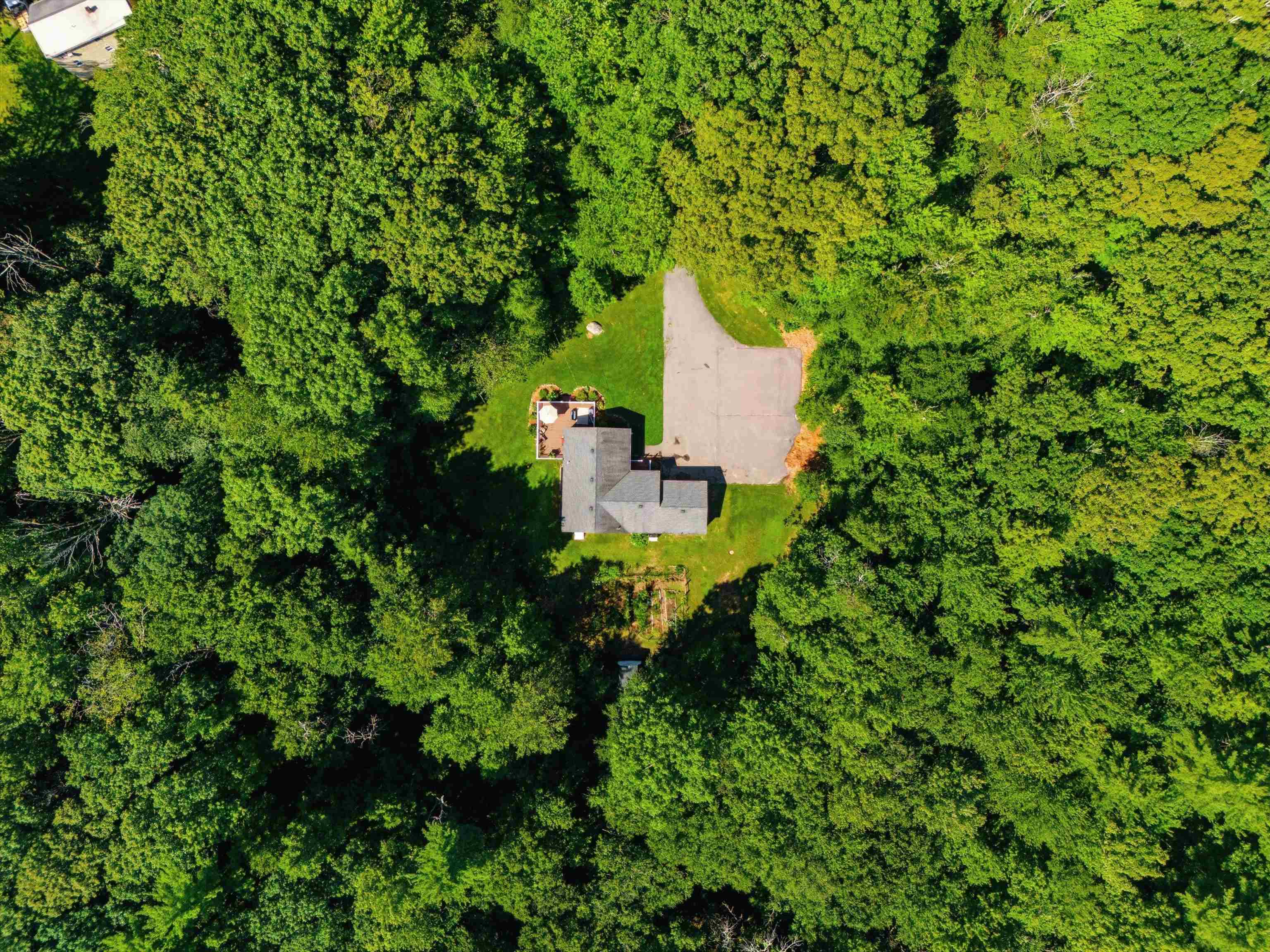 127 A Green Road Raymond, NH 03077 - Photo 56 of 56 Gallery Image 56