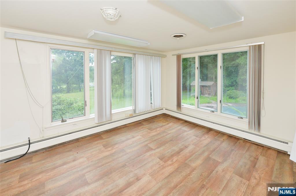 105 Ricker Drive Ringwood, NJ 07456 - Photo 25 of 33