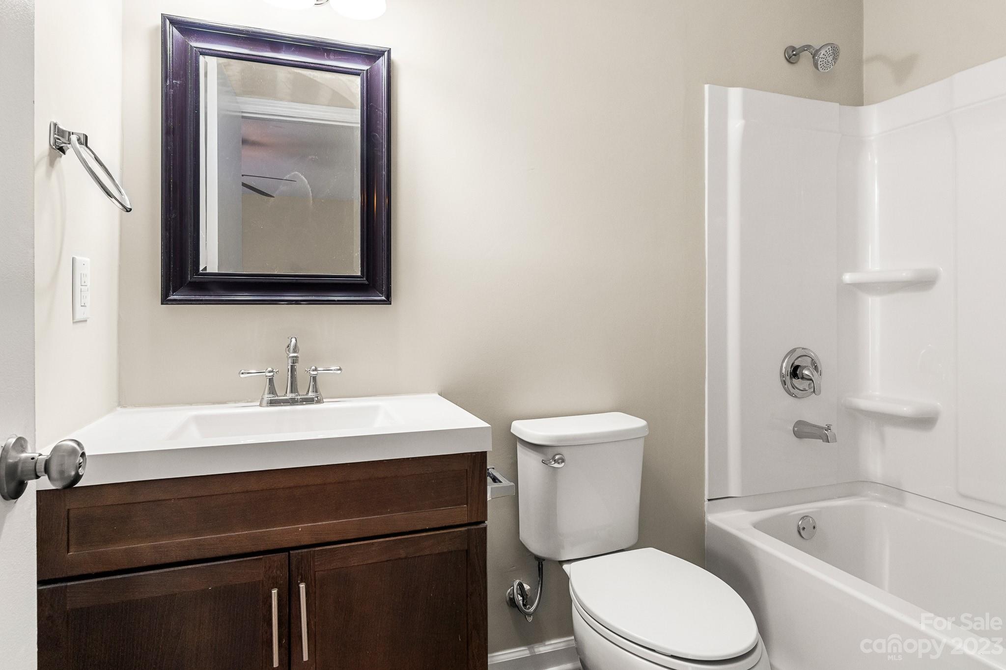 11185 Harrowfield Road Charlotte, NC 28226 - Photo 18 of 25 Gallery Image 18