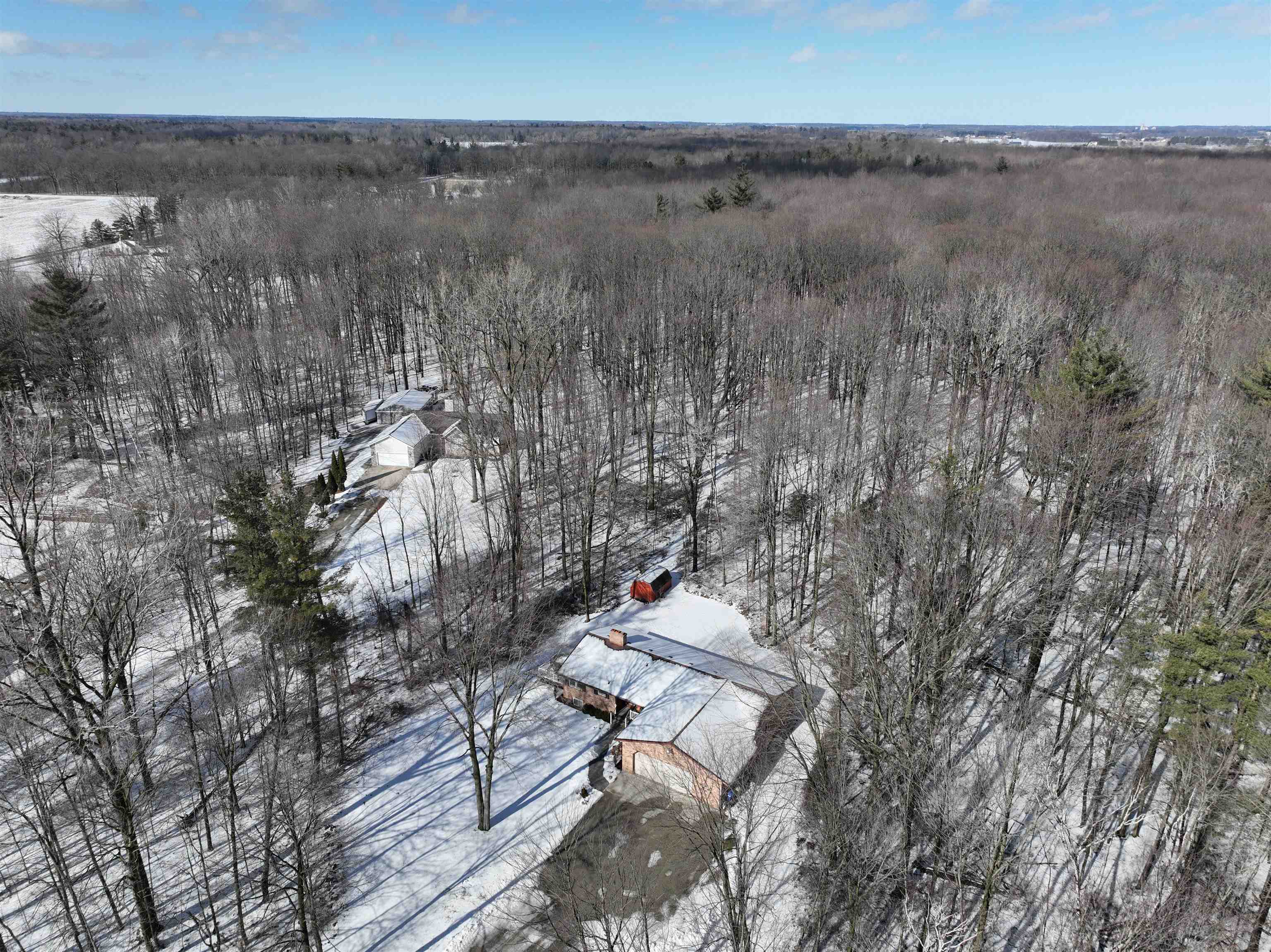 9201 Downing Road Birch Run, MI 48415 - Photo 52 of 59 50102896-53.JPG