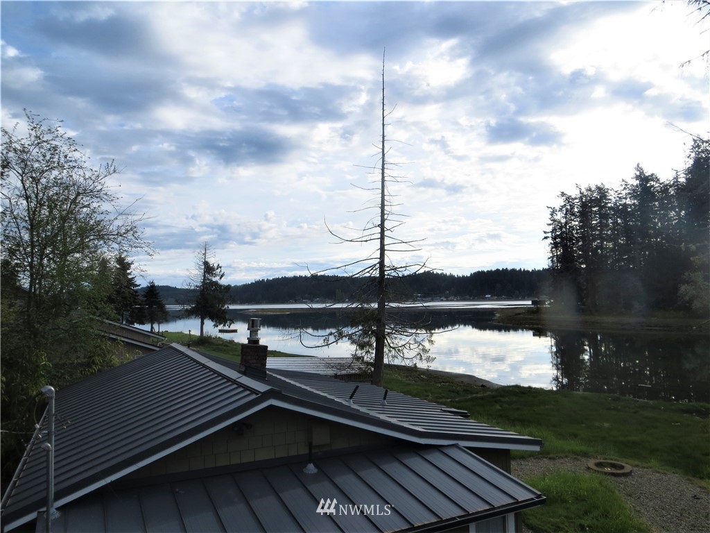 7270 East Grapeview Loop Road Allyn, WA 98524 - Photo 30 of 33 Gallery Image 30
