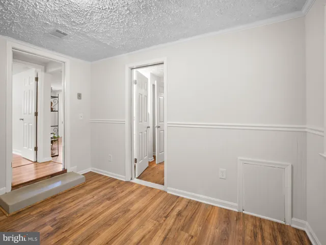 a view of empty room