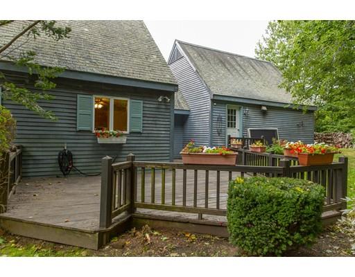 27 Souther Road Gloucester, MA 01930 - Photo 4 of 31