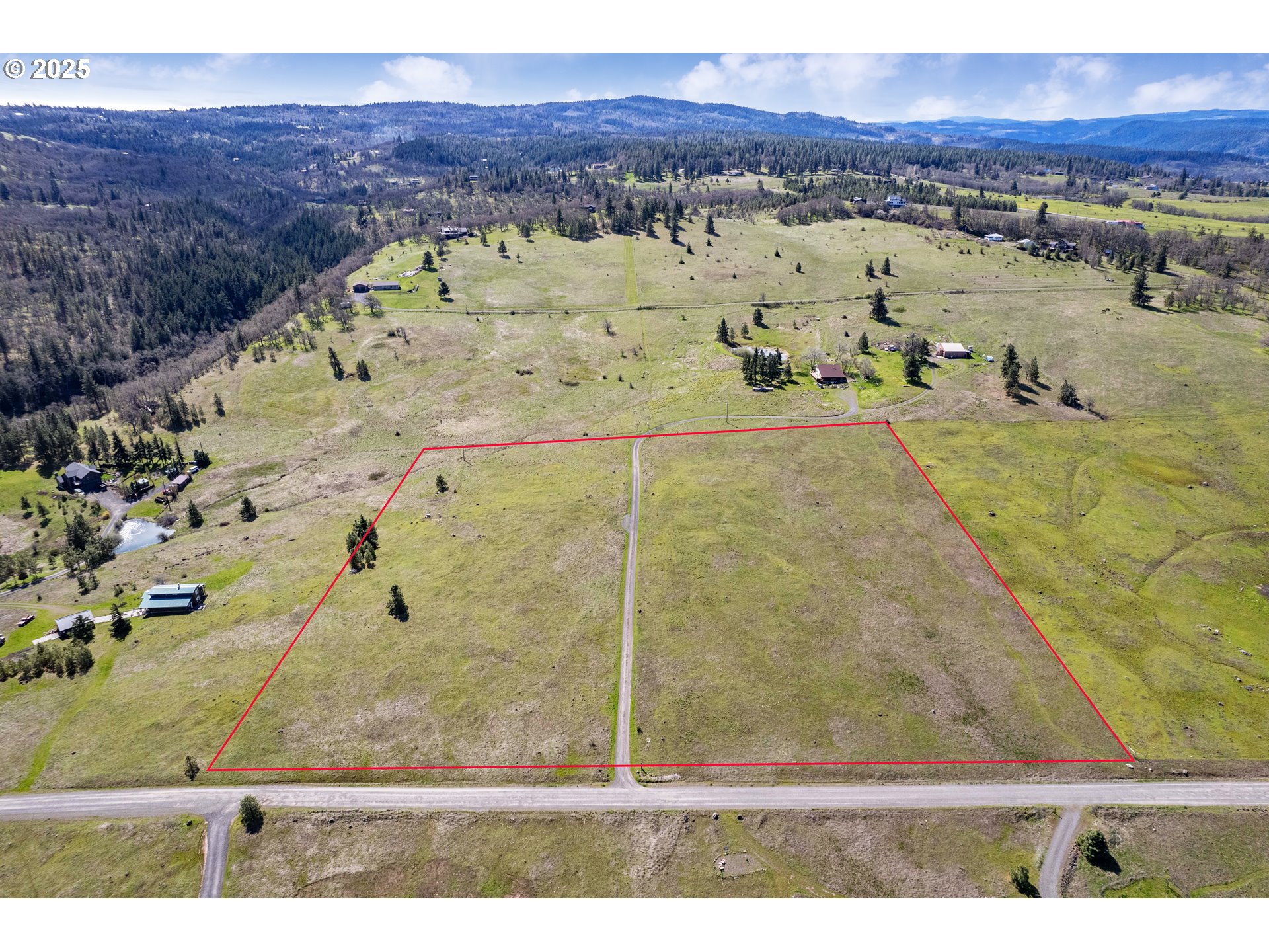 7310 Wagon Road West Mosier, OR 97040 - Photo 7 of 19 Gallery Image 7