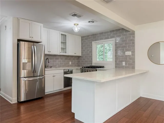 $245,000 | 501 Arnold Avenue, River Ridge, LA 70123