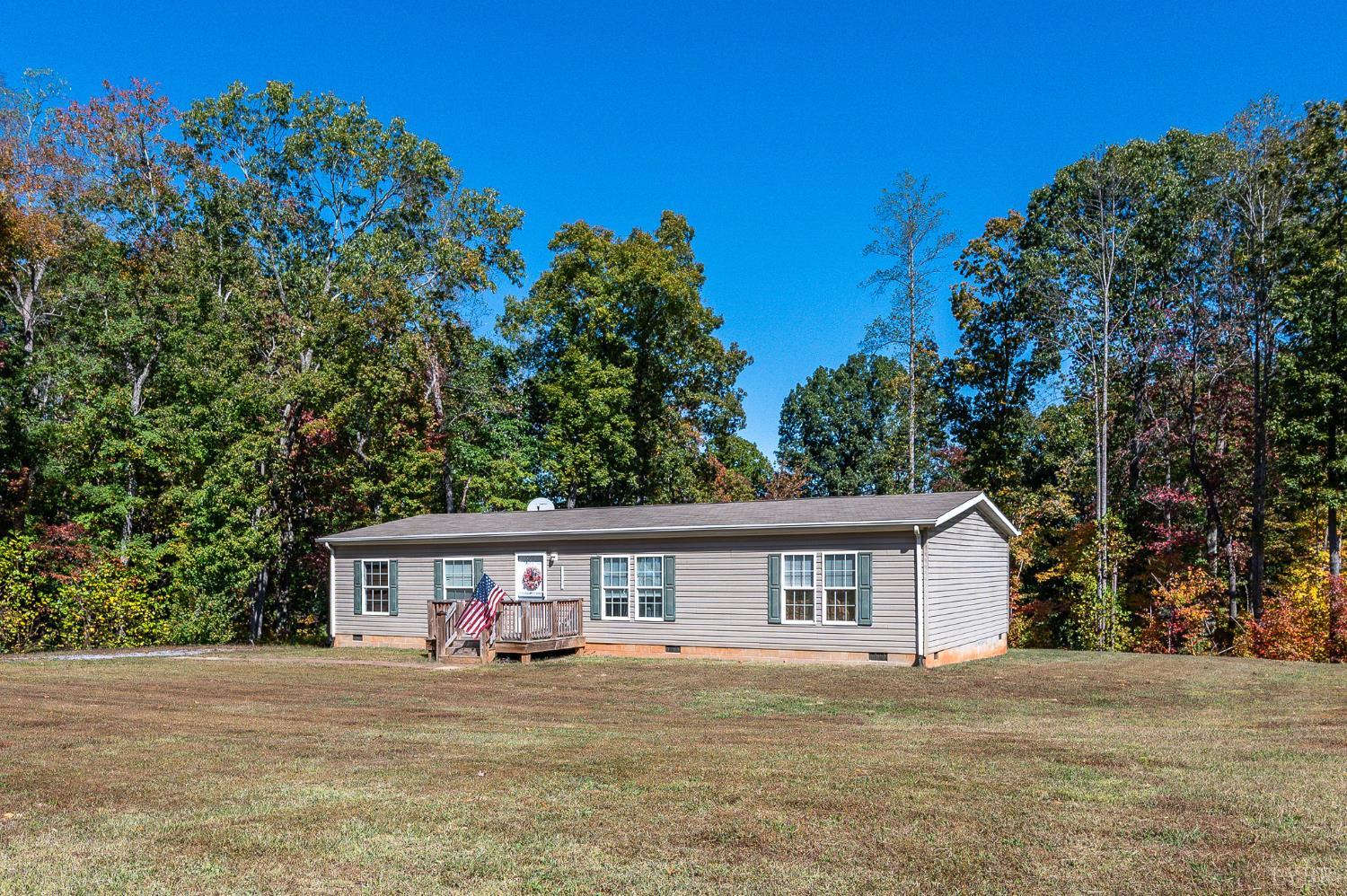 3418 Salem Road Spout Spring, VA 24593 - Photo 2 of 28