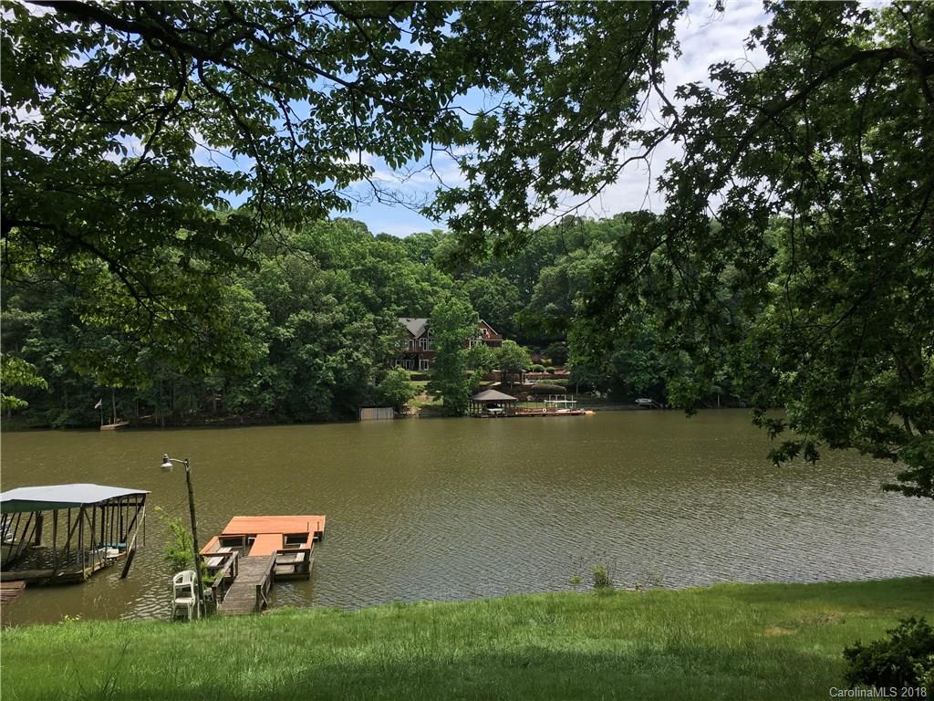 7425 Buckland Road, Unit 14 Charlotte, NC 28278 - Photo 3 of 16 Gallery Image 3