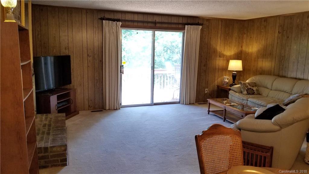 7425 Buckland Road, Unit 14 Charlotte, NC 28278 - Photo 10 of 16 Gallery Image 10