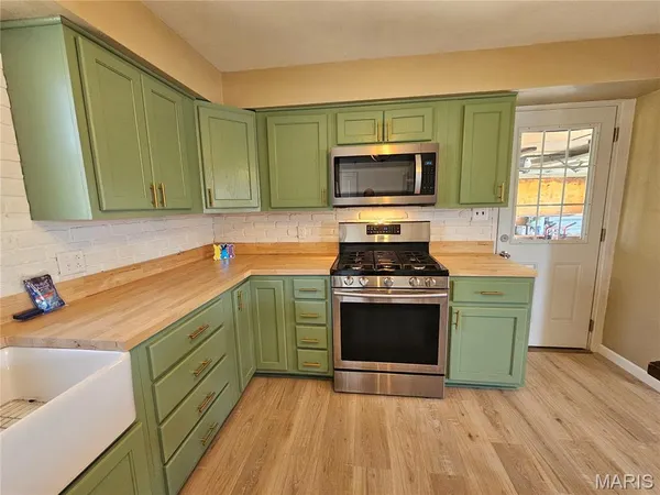 $185,000 | 1104 East Pine Street, Percy, IL 62272