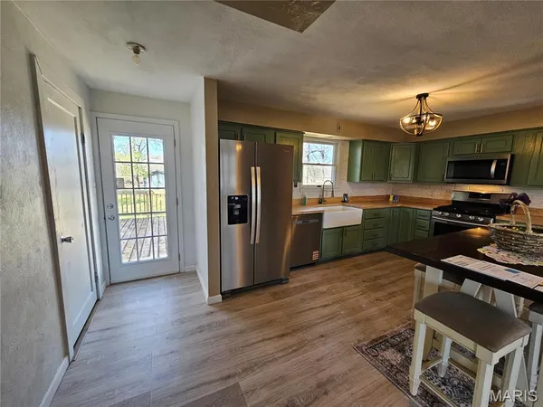 $185,000 | 1104 East Pine Street, Percy, IL 62272