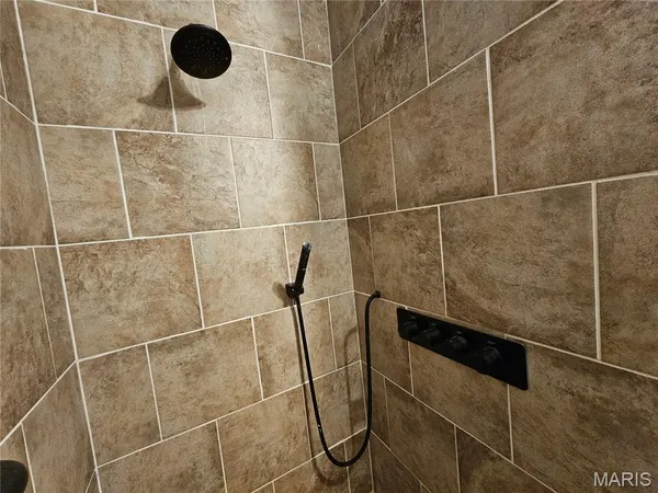 $185,000 | 1104 East Pine Street, Percy, IL 62272