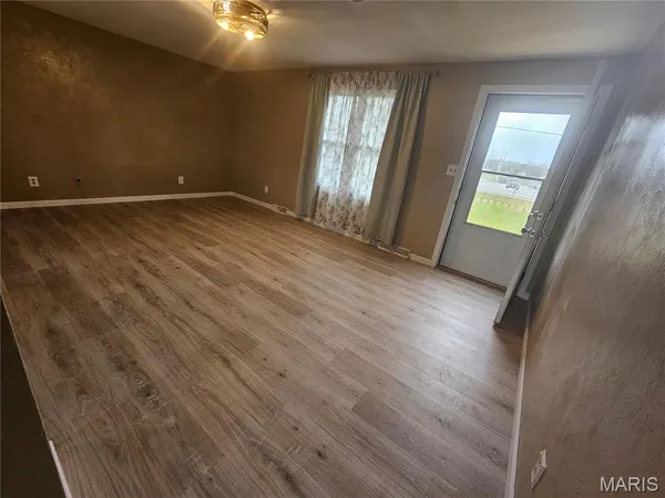 $185,000 | 1104 East Pine Street, Percy, IL 62272