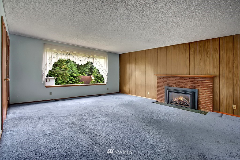 11426 Southeast 186th Street Renton, WA 98055 - Photo 2 of 22 Gallery Image 2