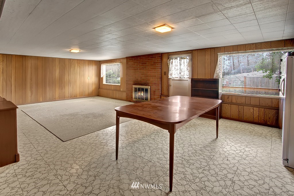 11426 Southeast 186th Street Renton, WA 98055 - Photo 14 of 22 Gallery Image 14