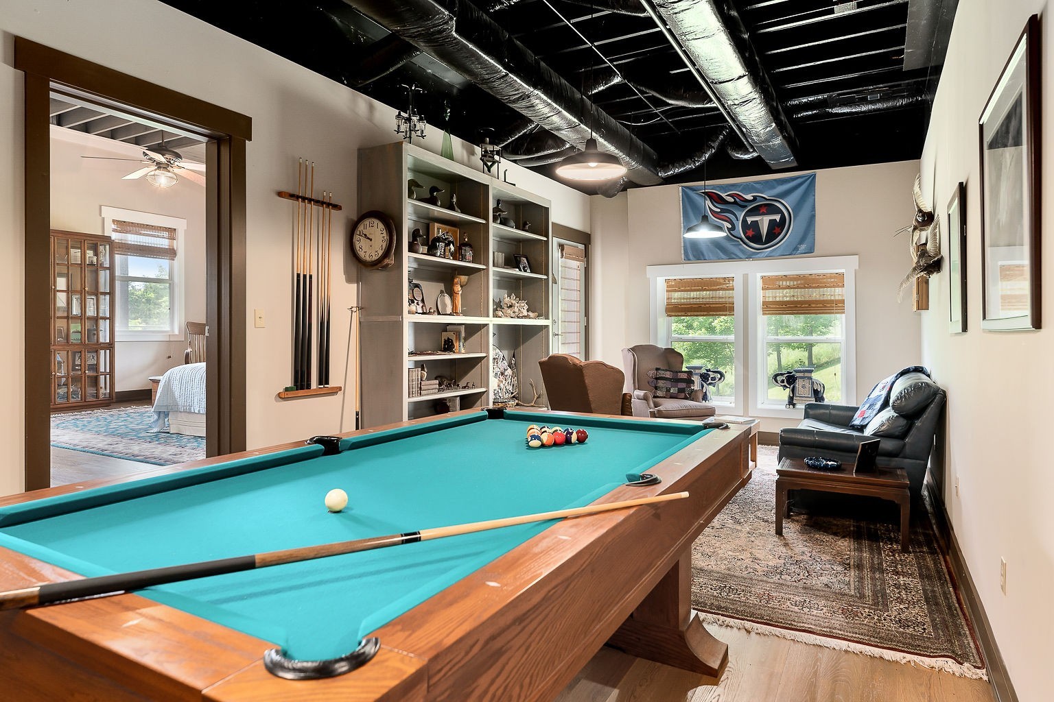 140 Sandgate Drive Smithville, TN 37166 - Photo 43 of 49 a room with furniture pool table and windows